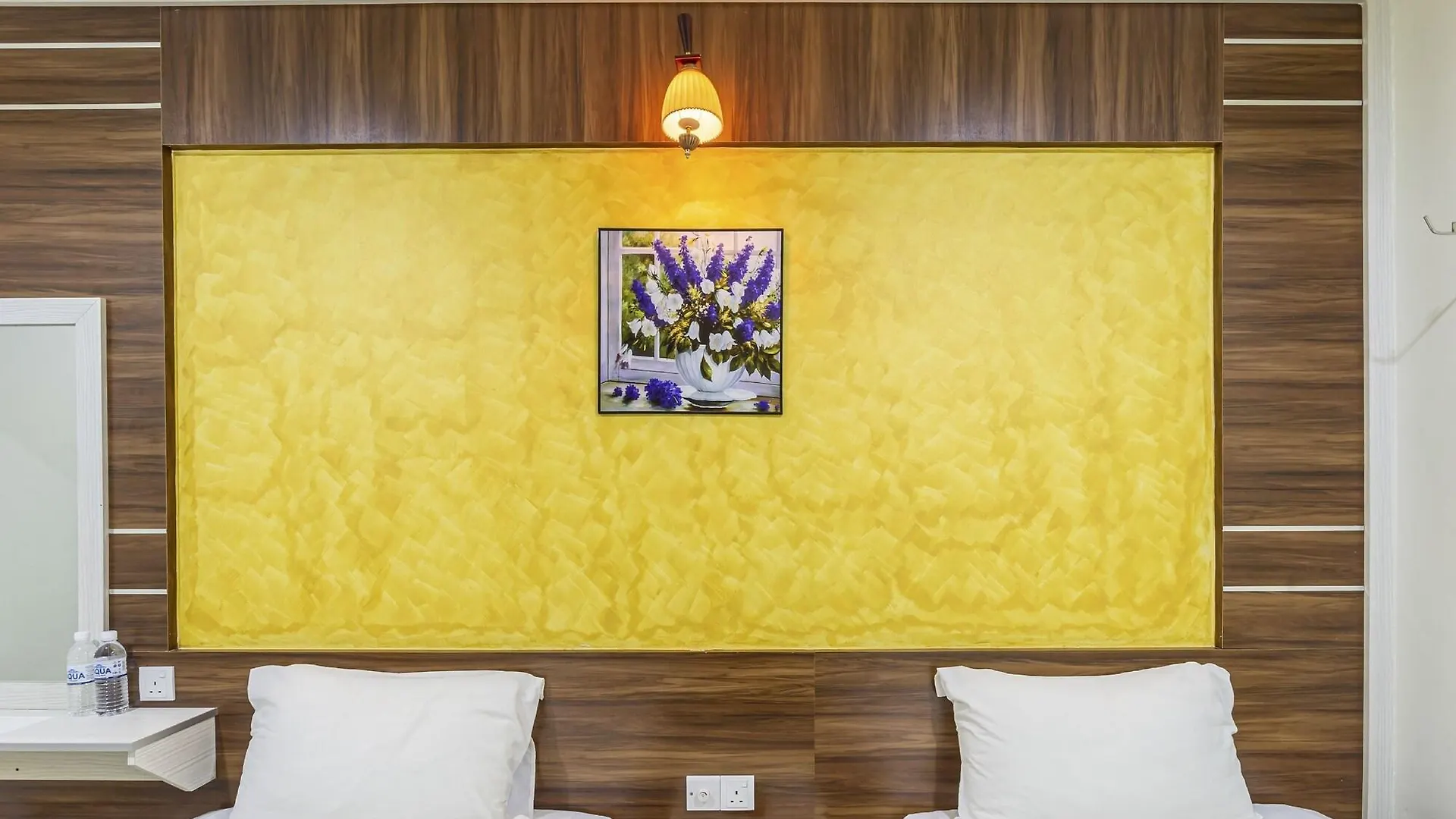 Golden Night Hotel Subang Jaya 2*,