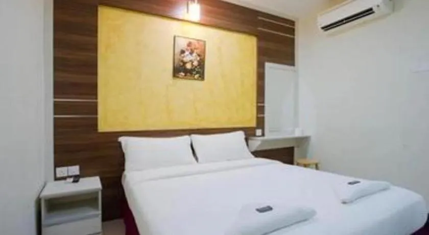 Golden Night Hotel Subang Jaya